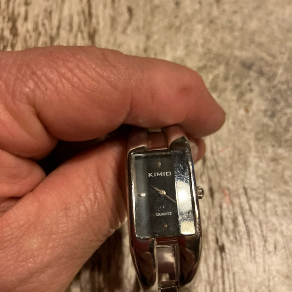 Silver Women's Quartz Watch